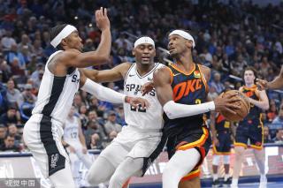 与主场观众 与主场观众